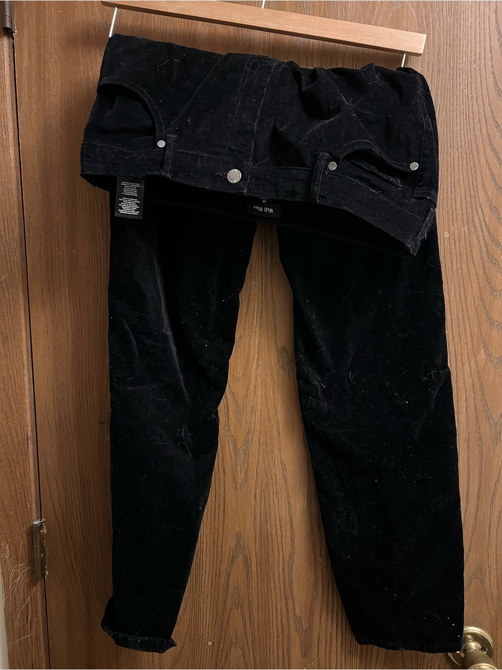 Black Corduroy - Classic Slim Fit